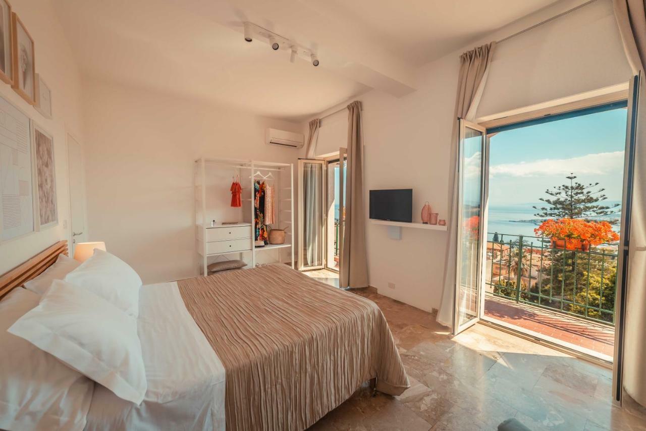 B&B Teatro Greco 39 Taormina Eksteriør billede